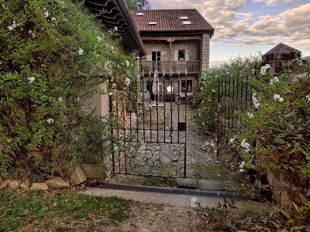 La Curva De Maria Guest House Terán Exterior foto